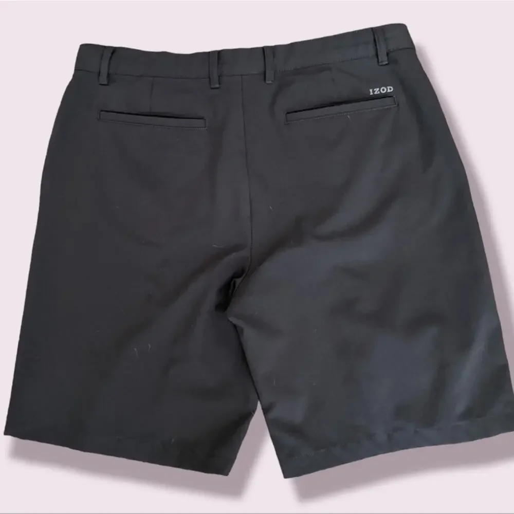 Izod Golf Men's Flat Front Shorts Size 36